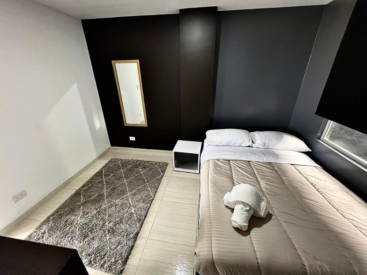 Aparta Hotel Orange